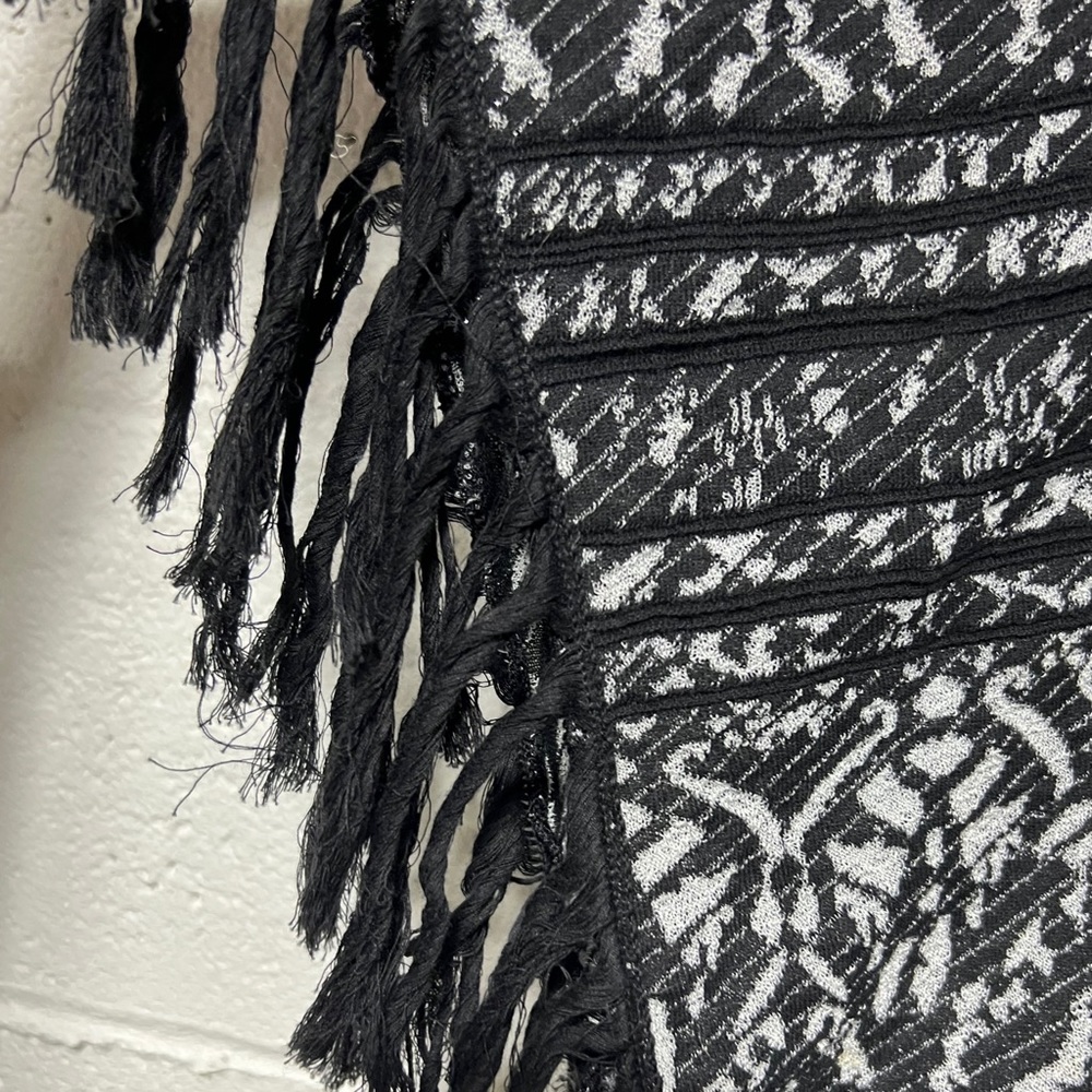 Free People Black Silver Boho Fringe Open Front Cardigan Kimono XS/S Oversized - Picture 10 of 13